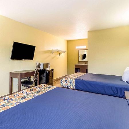 Rodeway Inn Fairgrounds-Casino Tampa Luaran gambar