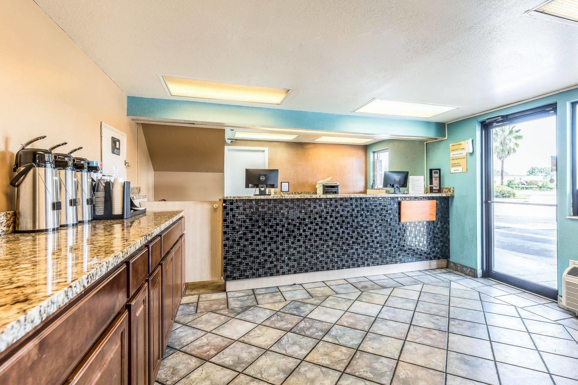 Rodeway Inn Fairgrounds-Casino Tampa Luaran gambar
