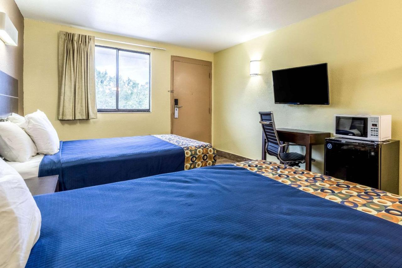 Rodeway Inn Fairgrounds-Casino Tampa Luaran gambar